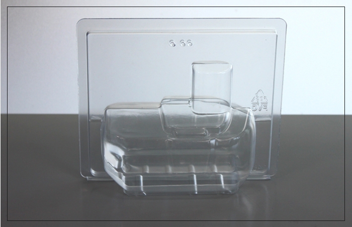 CLAMSHELL